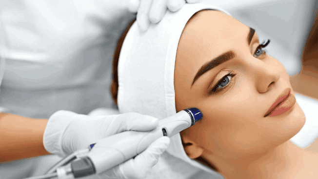 معجزه پاکسازی صورت با لیزر تحولی درخشان